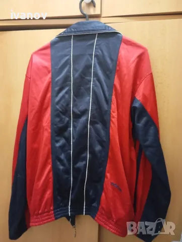 Adidas яке, снимка 2 - Якета - 48834033