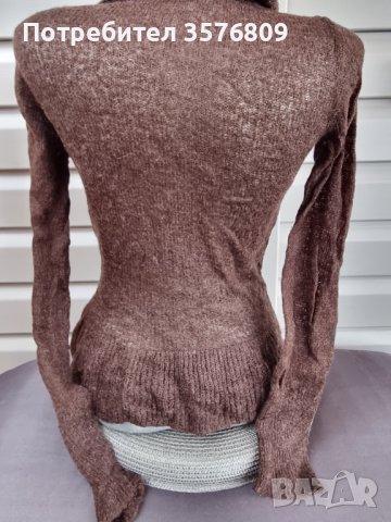 Жилетка , снимка 3 - Блузи с дълъг ръкав и пуловери - 38978485