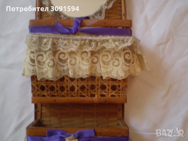 Фолк Арт ръчно изработен несесер от сламки с огледало за стена, снимка 7 - Колекции - 33684759
