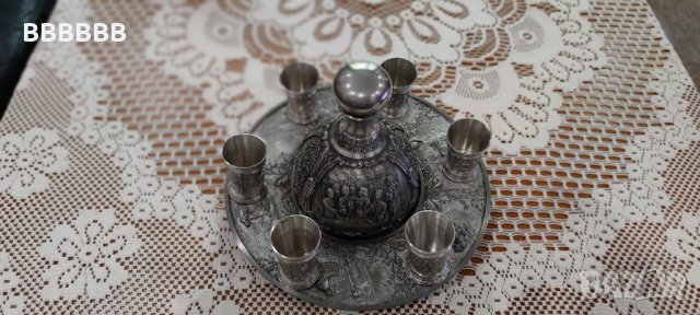 Уникален Колекционерски Сервиз за ликьор , греена ракия , снимка 5 - Антикварни и старинни предмети - 43153098