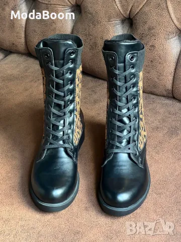 Michael Kors дамски боти , снимка 2 - Дамски боти - 48251047