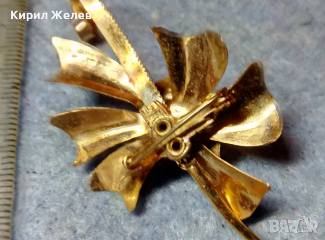 СТАРА НЕЖНА АР НУВО ПОЗЛАТЕНА ФЛОРАЛНА ПЕРЛЕНА БРОШКА - ЦВЕТЕ с БЯЛА ПЕРЛА 26311, снимка 9 - Антикварни и старинни предмети - 48161131