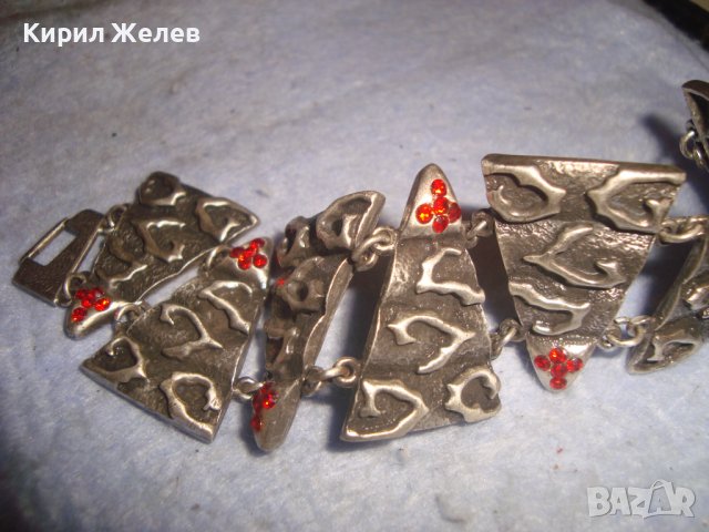 ПРЕКРАСНА ПОСРЕБРЕНА ОКСИДИРАНА ОРНАМЕНТИРАНА АРТ ГРИВНА с ФАСЕТИРАНИ ГРАНАТИ 27881, снимка 14 - Гривни - 37096658