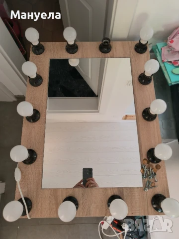 Огледало за гримиране с лампи, снимка 1