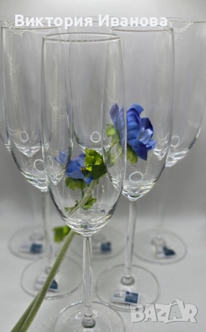 Комплект чаши за шампанско Diva, снимка 2 - Антикварни и старинни предмети - 51472432