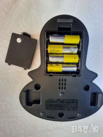 Електрическо точило за керамични и стоманени ножове Kyocera Diamond Sharpener DS-50 , снимка 6 - Аксесоари за кухня - 38259904