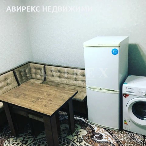 Тристаен апартамент, Кючук Париж , снимка 1 - Aпартаменти - 43068227