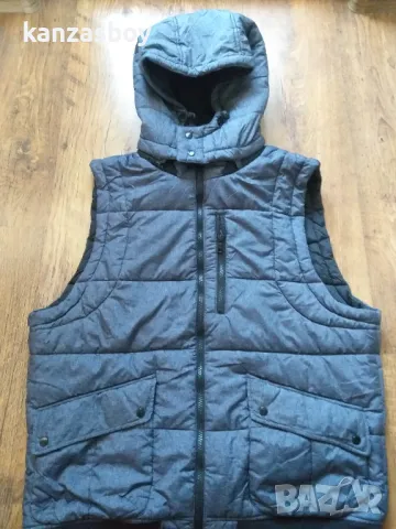 armani exchange - страхотен мъжки елек КАТО НОВ Л