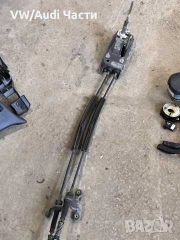 Жила механизъм скорости за Голф 5 Ауди А3 1.6 фси VW Golf 5 Audi A3 8P 1.6 FSI Passat 1K0711049AQ