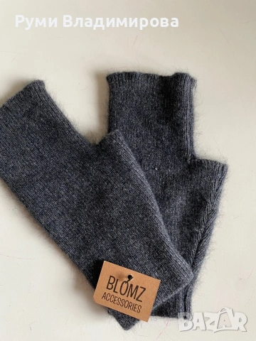 Ръкавици от мохер, снимка 2 - Ръкавици - 53409155