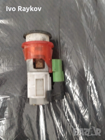 Запалка за Seat Alhambra UK2003783-72, снимка 2 - Аксесоари и консумативи - 52956026