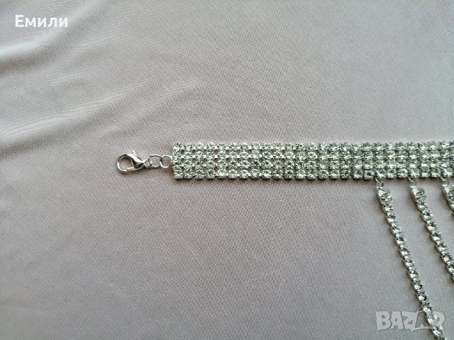 Чокър с кристали в сребрист цвят, снимка 8 - Колиета, медальони, синджири - 44087051
