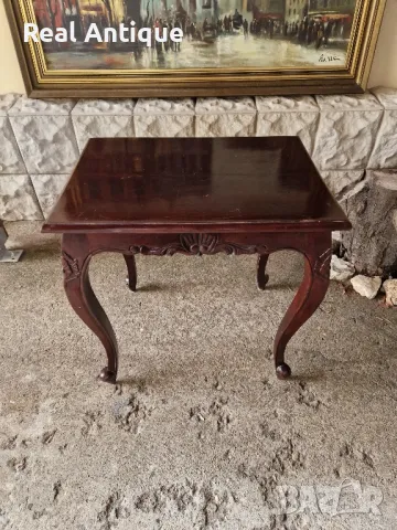 Чудесна антикварна английска масичка масив дърворезба , снимка 1