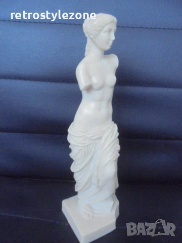 № 8488 Стара декоративна статуетка