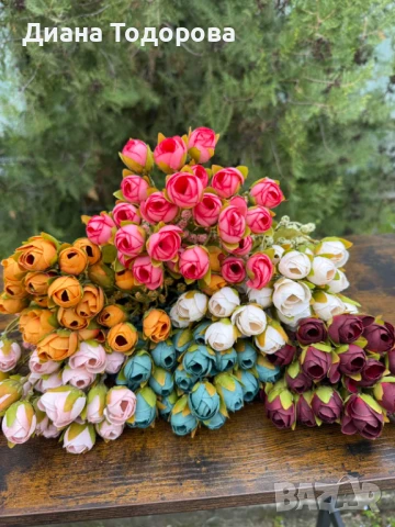 Дребни изкуствени божурчета  