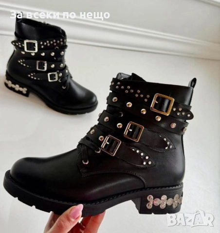 Дамски Черни Зимни Боти Код S29