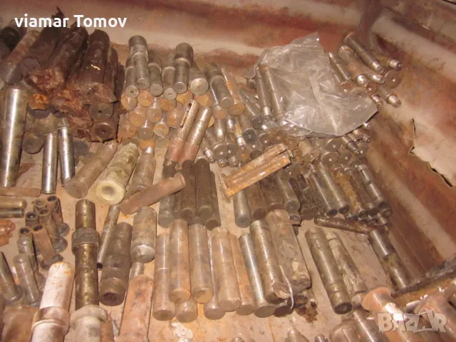 Анкер Болт Винт Гайки Други Дюбел Зегерки Нит Шайби, снимка 7 - Резервни части за машини - 49293443