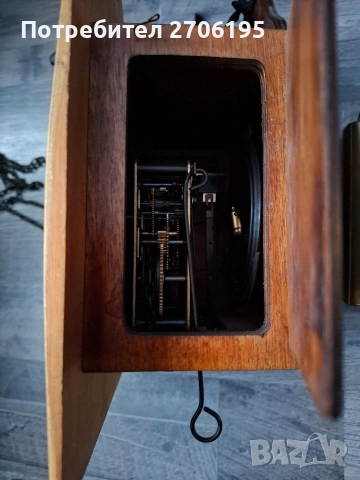 Винтидж механичен стенен часовник с ръчно рисуван циферблат , снимка 3 - Антикварни и старинни предмети - 53098483