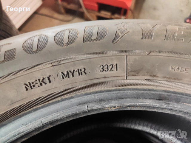 4бр.зимни гуми 215/60/17 Goodyear, снимка 6 - Гуми и джанти - 52489996
