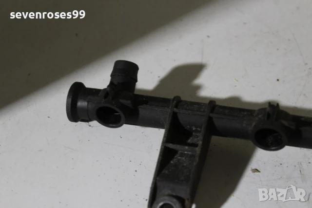 Горивна рейка Рено Меган Сценик 1998 1.6i Renault Megane Scenic  7700864726, снимка 2 - Части - 50846857