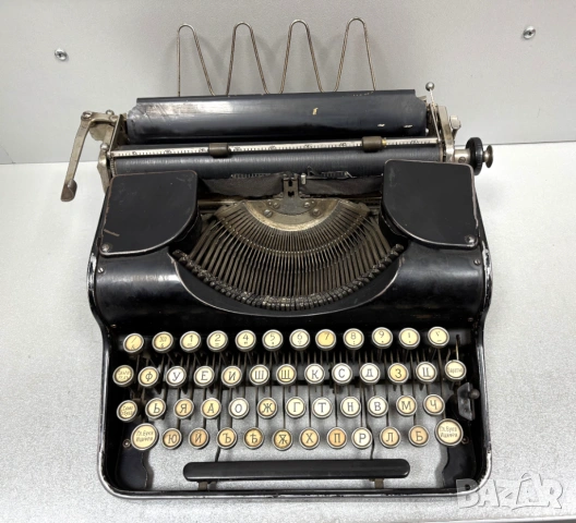 Стара Пишеща Машина Olympia Büromaschinenwerke A.G. 1935–1936 г