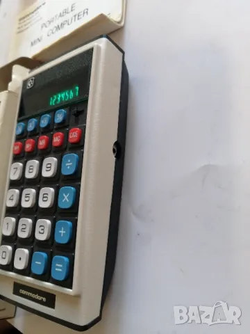 Ретро калкулатор Commodore 9D25, снимка 3 - Друга електроника - 48741401