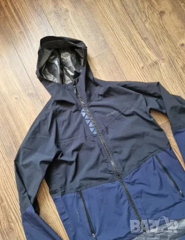 Страхотно мъжко яке ветровка CRAFT размер M , снимка 4 - Якета - 49523369