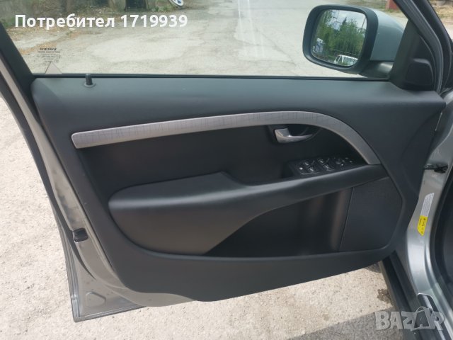 Volvo XC 70, снимка 9 - Автомобили и джипове - 36768338