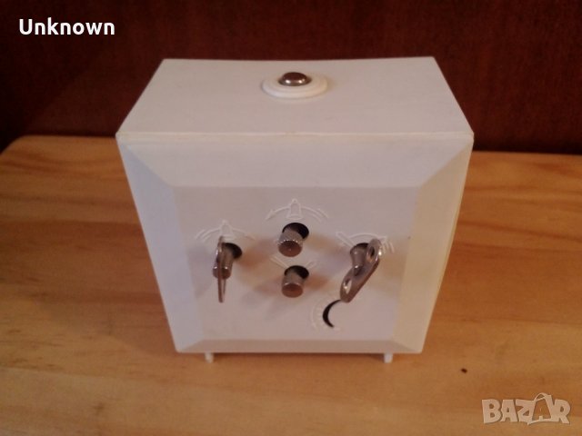 Настолни ретро часовници , снимка 4 - Антикварни и старинни предмети - 28187647