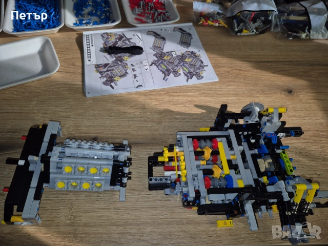 Нов Bugatti Chiron Lego 1:8 3599pcs., снимка 12 - Колекции - 53524846