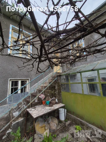 Двуетажна каща с. Буря, снимка 5 - Къщи - 51387876