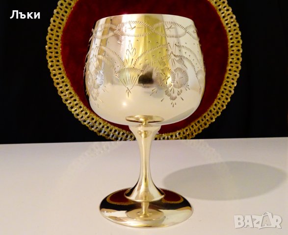  Гравиран английски бронзов бокал,чаша за вино. , снимка 9 - Антикварни и старинни предмети - 37716024