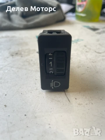 Бутон за регулиране на фарове 96384422 от Peugeot 2008 1.2 THP PureTech 110кс., двигател HNZ