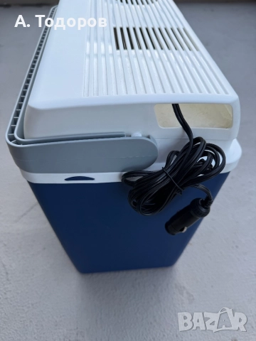 Електрическа хладилна кутия, снимка 6 - Аксесоари и консумативи - 52404445