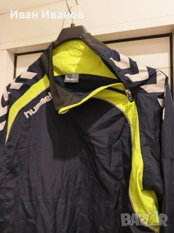 Чисто нова фланелка(тип ветровка) Hummel, снимка 3 - Спортни дрехи, екипи - 51750604