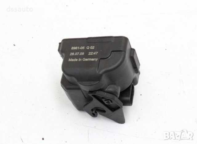 Механизъм заключване резервоар Mercedes W204 W212 8961-05