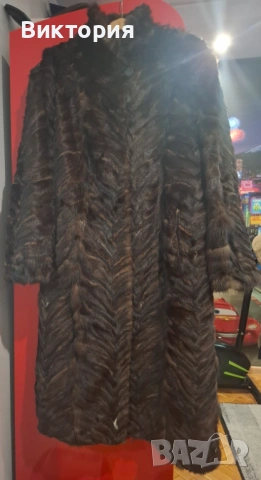 Палто от лисица, снимка 7 - Палта, манта - 53225841