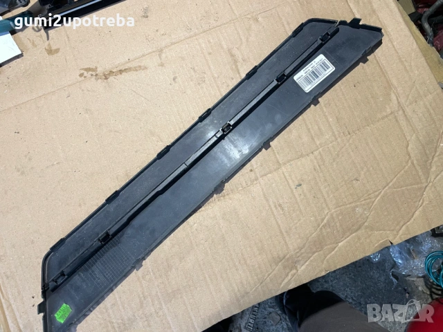 Облицовка Лайсна Предна Броня 10A807155A Volkswagen ID.3 E11 pro, снимка 2 - Части - 53445026