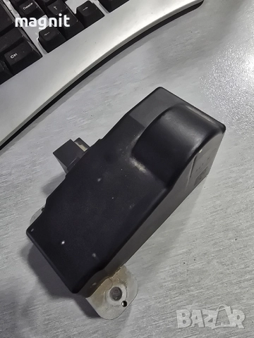 3C0905861 Mодул заключване волан Vw Passat 6 7 Audi 3C0905861H