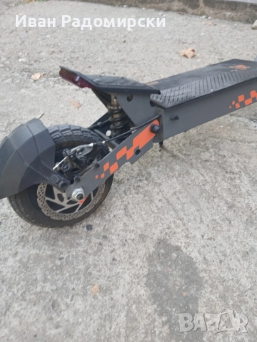 Продавам СПЕШНО електрическа тротинетка g2, снимка 5 - Велосипеди - 51612120