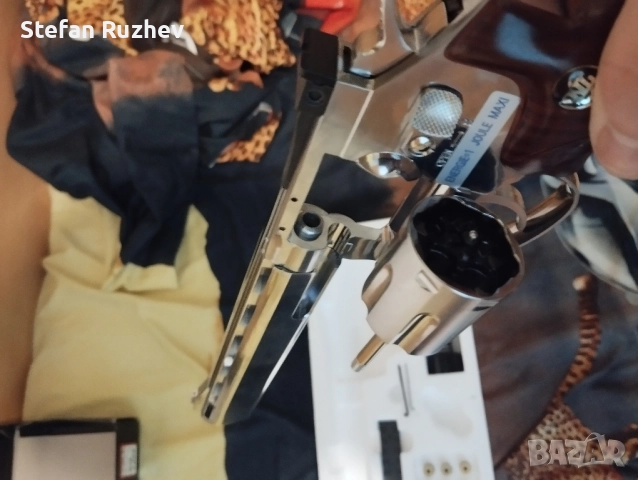 Еърсофт револвер , снимка 3 - Въздушно оръжие - 52605210