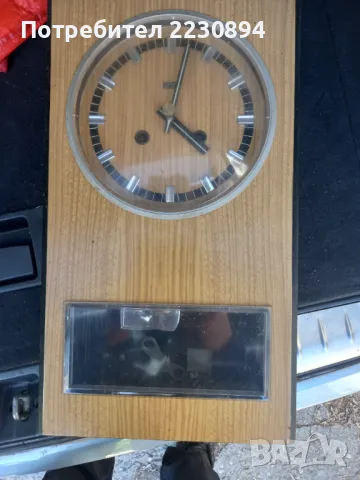 Стенен часовник,,Predom Metron", снимка 2 - Стенни часовници - 50300476