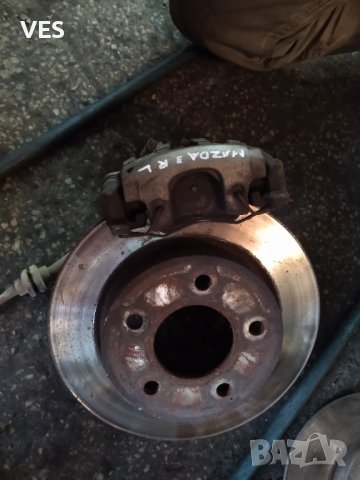 Задни спирачни апарати Мазда 3, снимка 3 - Части - 38418431