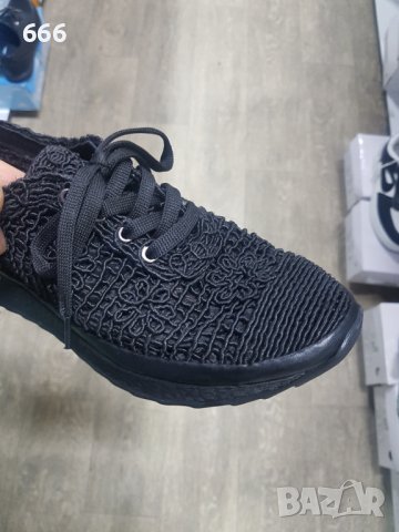 Обувки, снимка 2 - Дамски ежедневни обувки - 42981478