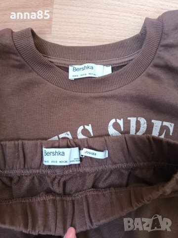 Комплект на Bershka XS, снимка 5 - Комплекти - 38102571