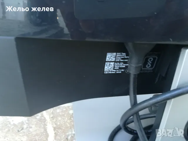 Монитор Dell,, 24инча, снимка 3 - Монитори - 47770815