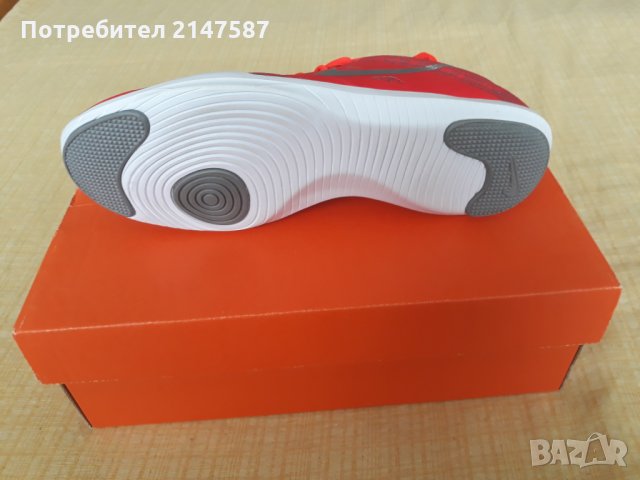Дамски маратонки Nike Studio Trainer 2 Print , снимка 6 - Маратонки - 32862733