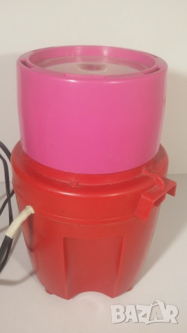 Ретро мелачка Росток - украинска, снимка 2 - Антикварни и старинни предмети - 51802554