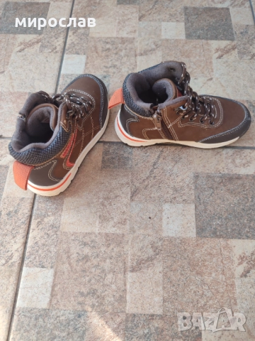 Детски ботуши и обувки, снимка 10 - Детски боти и ботуши - 51787843