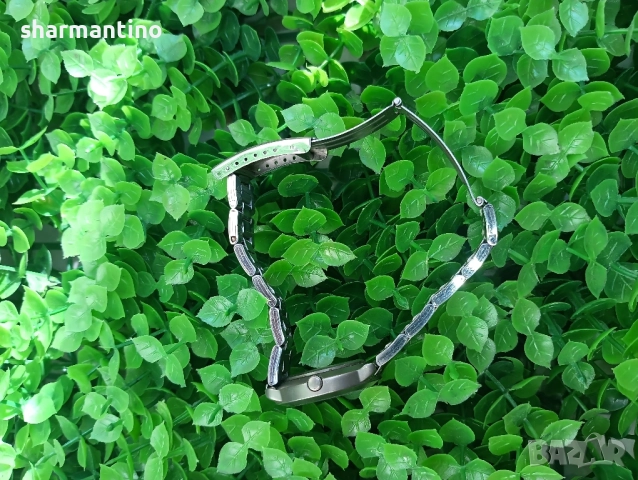 s.Oliver дамски метален часовник - 29 лв , снимка 3 - Дамски - 51671932